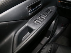 2016款 2.4L 四驱精英版5座