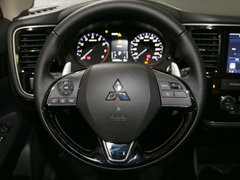 2016款 2.4L 四驱精英版5座
