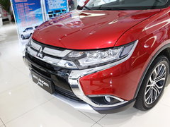 2016款 2.4L 四驱精英版5座