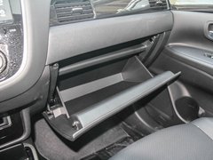 2016款 2.0L 两驱荣耀版