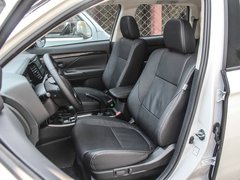 2016款 2.0L 两驱荣耀版