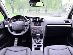 2016款 1.6T 自动精英型