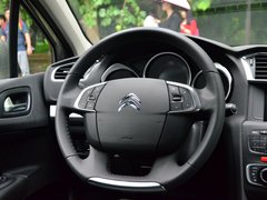 2016款 1.6T 自动精英型