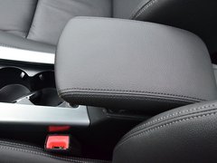 2016款 1.6T 自动精英型