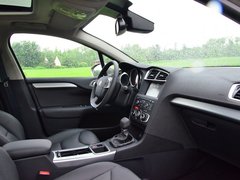 2016款 1.6T 自动精英型
