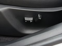 2016款 1.6T 自动旗舰型