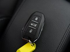 2016款 1.6T 自动旗舰型