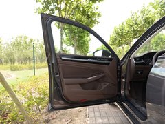 2016款 480 V6 四驱至尊版