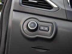 2016款 1.5T 自动超值豪华版