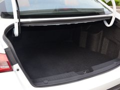 2016款 1.5T 自动超值豪华版