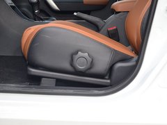 2016款 1.5L 自动超值豪华版