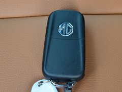 2016款 1.5L 自动超值豪华版