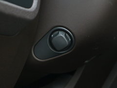2017款 3.0TSI 驭岳型