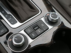 2017款 3.0TSI 驭岳型