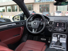 2017款 3.0TSI R-Line攀峰型