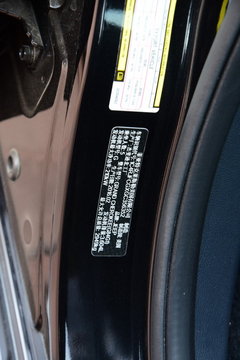 2016款 3.6L 豪华导航版