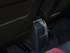 2016款 18T 自动四驱全能旗舰型