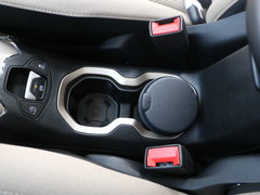 2016款 2.0L 自动四驱75周年致敬版