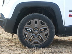 2016款 2.0L 自动四驱75周年致敬版