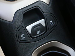 2016款 2.0L 自动四驱75周年致敬版