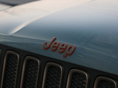 2016款 2.0L 自动四驱75周年致敬版