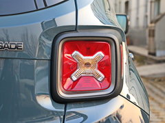 2016款 2.0L 自动四驱75周年致敬版