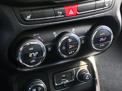 2016款 2.0L 自动四驱75周年致敬版