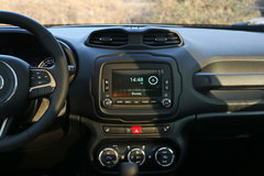 2016款 2.0L 自动四驱75周年致敬版