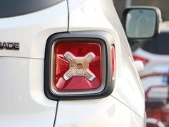 2016款 2.0L 自动四驱75周年致敬版