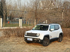 2016款 2.0L 自动四驱75周年致敬版