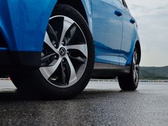 2016款 1.6L CVT旗舰型