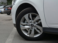 2016款 1.6L CVT尊享型天窗版