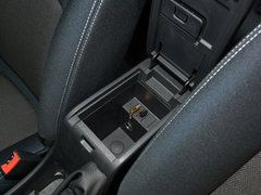 2016款 1.6L CVT尊享型天窗版