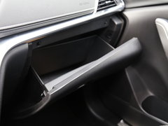 2017款 2.0L CVT领尚版