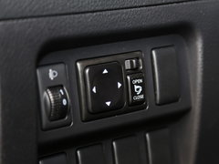 2017款 2.0L CVT领尚版