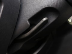 2017款 2.0L CVT领尚版