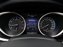 2017款 2.0L CVT领尚版