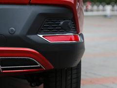 2017款 2.0L CVT领尚版