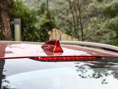 2017款 2.0L CVT领尚版