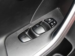 2017款 2.0L CVT领尚版