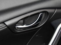 2017款 2.0L CVT领尚版