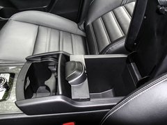 2017款 2.0L CVT领尚版