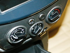 2016款 1.2L 手动优享版