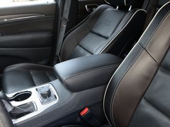 2016款 3.6L 豪华导航版
