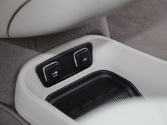 2017款 3.6L 尊享版