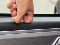 2016款 1.3T CVT旗舰型