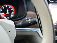 2016款 2.0T T6 AWD智尊版