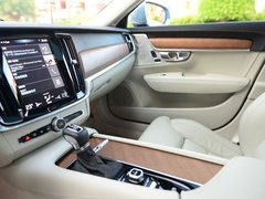 2016款 2.0T T6 AWD智尊版