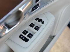 2016款 2.0T T6 AWD智尊版