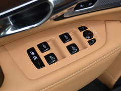 2016款 2.0T T6 AWD智尊版